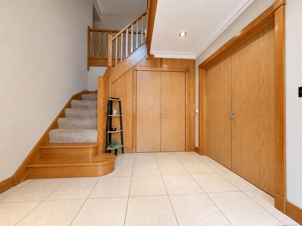 Godreaman Street, Aberdare photo 3