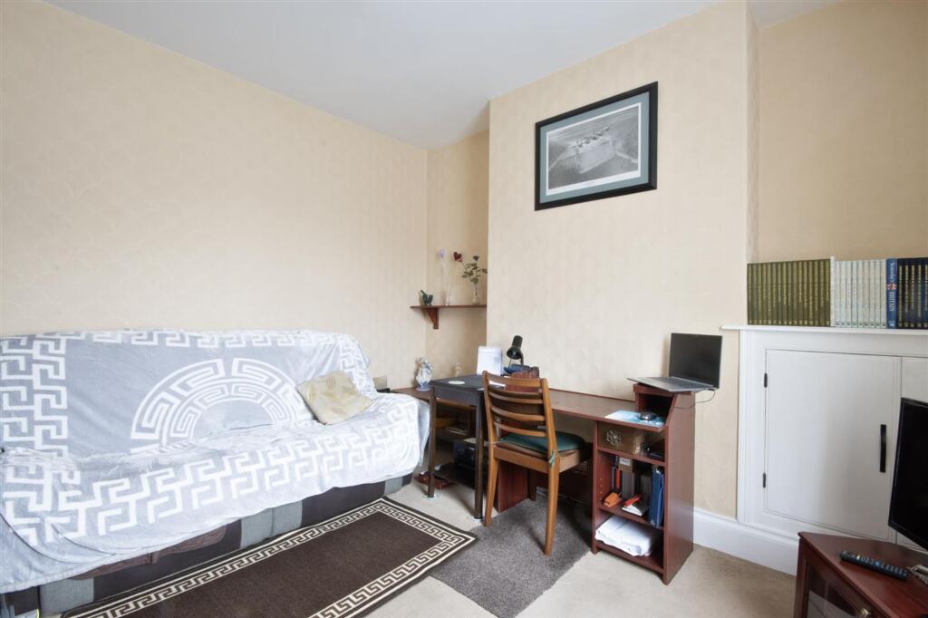 House in Sheffield - View 4