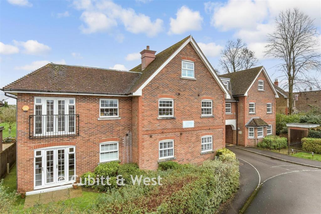 Main image of property: Brighton Road, Lower Kingswood, Surrey