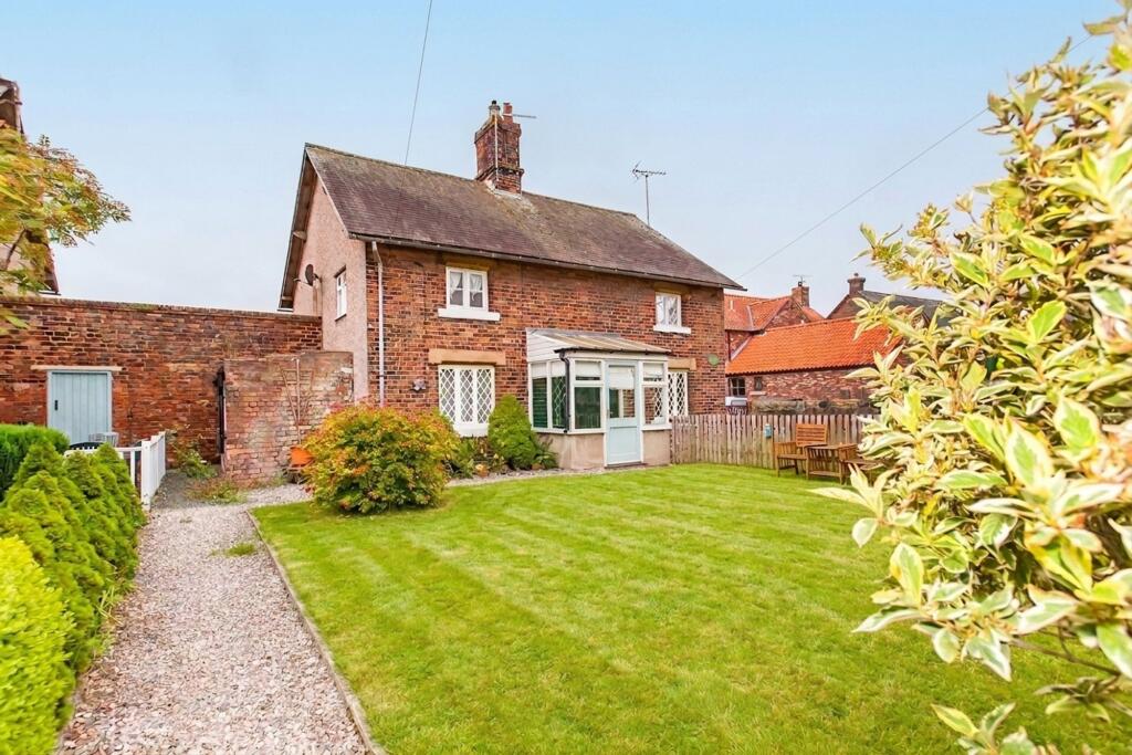 Main image of property: Sycamore Lane, Barlborough, S43