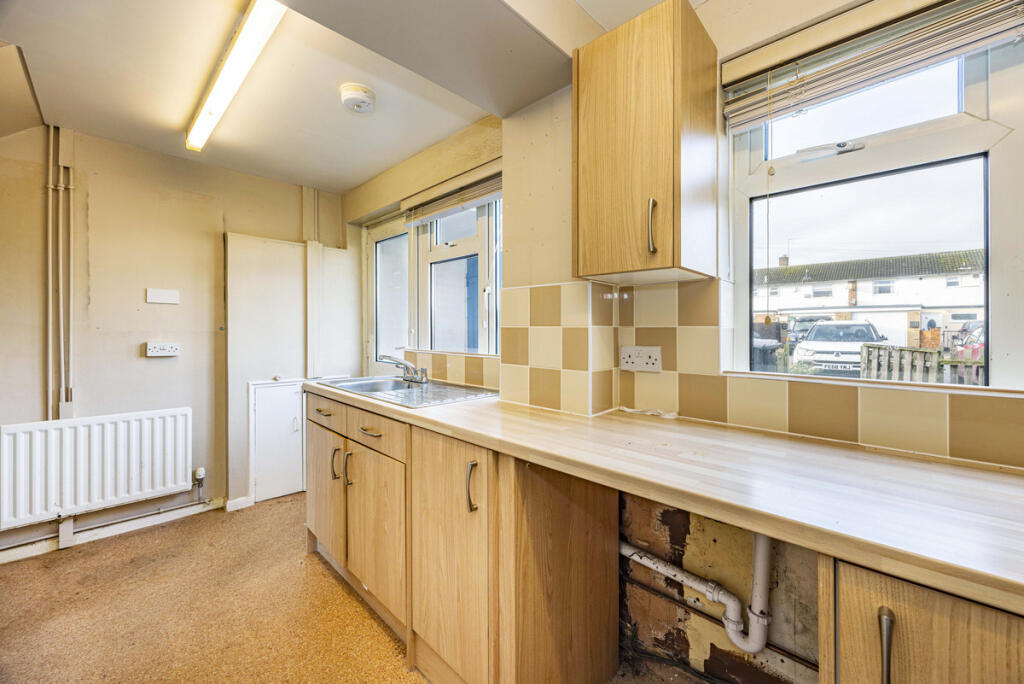 Alpine Close, Oakham, LE15 photo 4