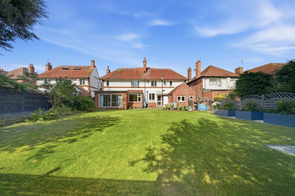 House in Rushcliffe, Nottinghamshire - View 3