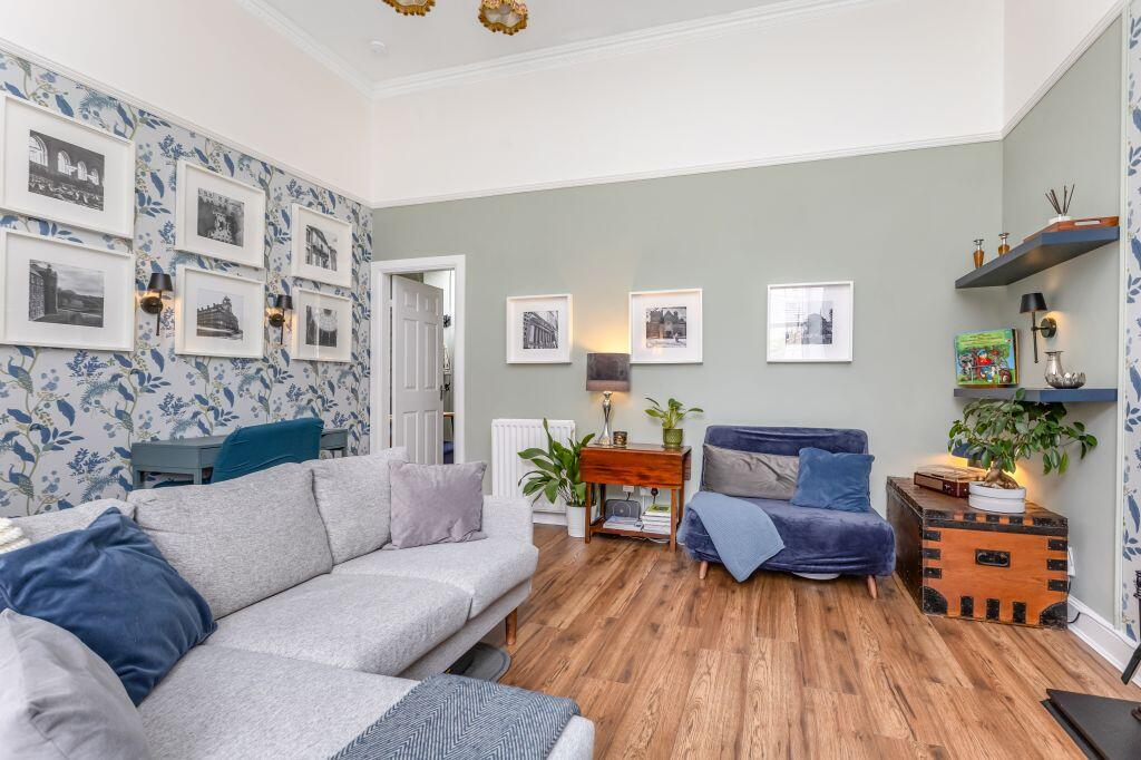 House in Edinburgh, Greenbank - View 3