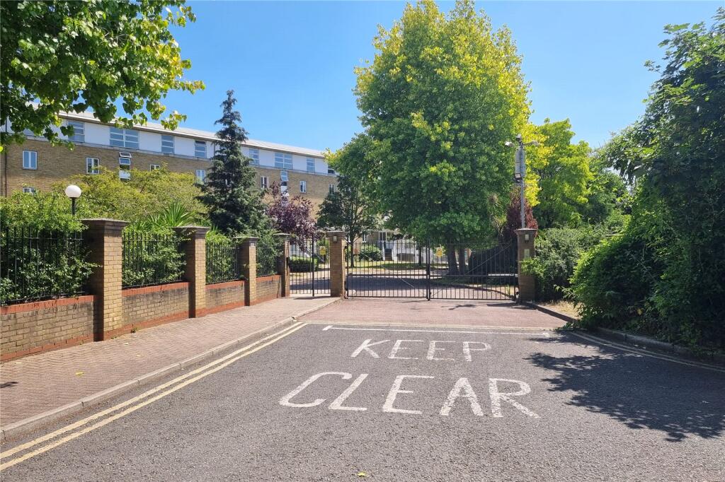 Property photo 11