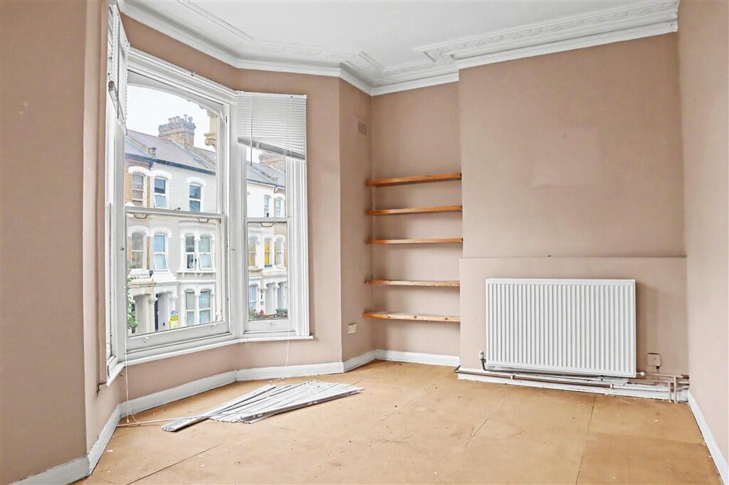 House in London - View 4