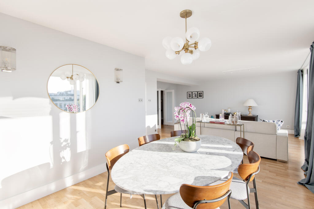 Apartment in London - View 5