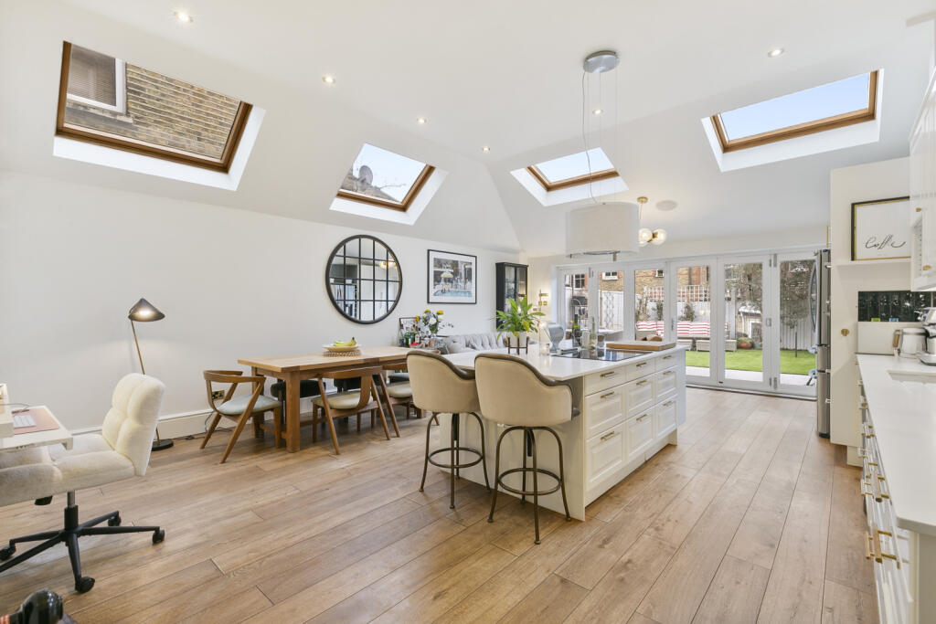 5-bed house on Pretoria Road, SW16, £1,500,000