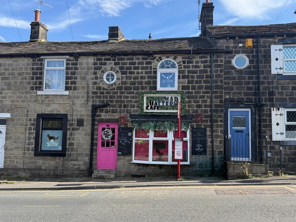 Main image of property: Cafe & Sandwich Bars, Horsforth, West Yorkshire