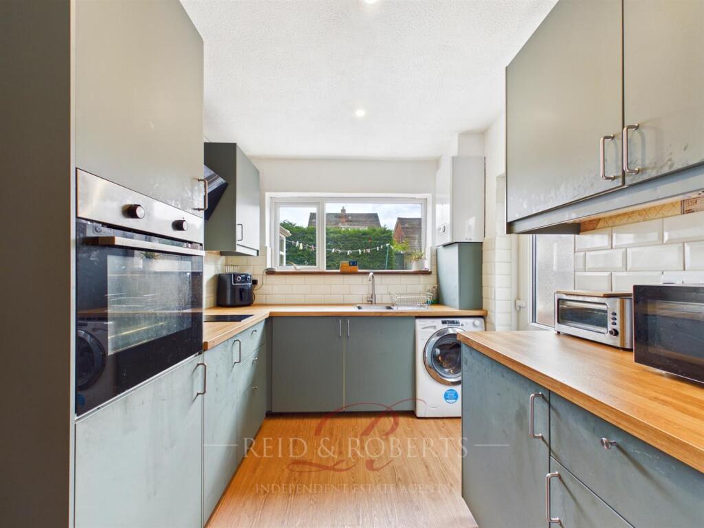 Hanmer Close, Buckley photo 3