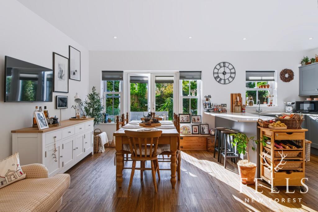 House in Salisbury, Alderholt - View 2