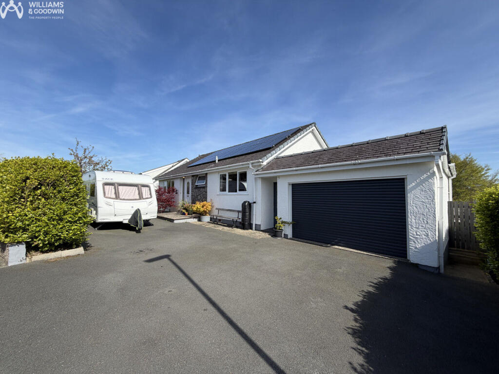 Main image of property: Tal Y Cae, Tregarth, Gwynedd, LL57