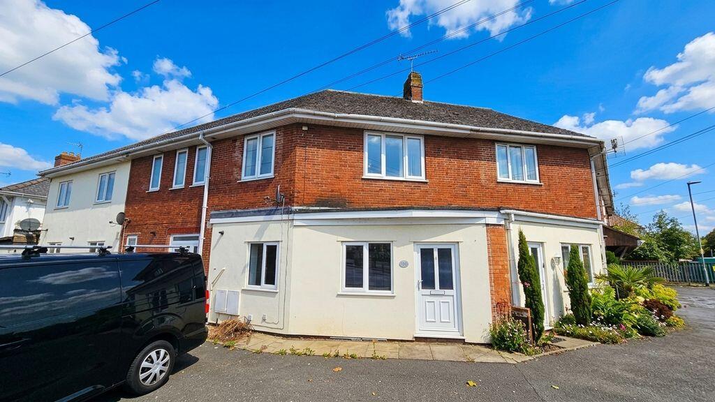 2-bed terraced on Jordan Terrace, Hereford, £150,000