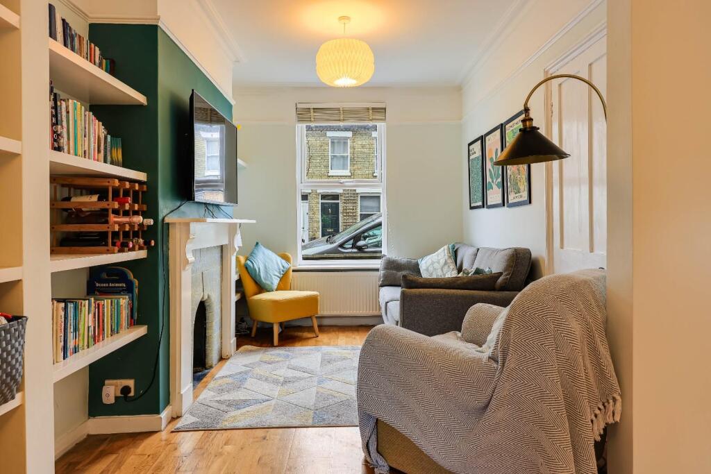 House in Cambridge - View 5