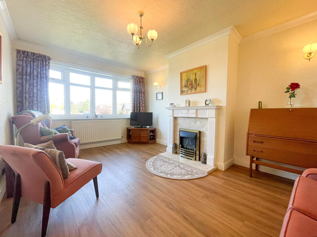 Oxford Drive, Woodley photo 5