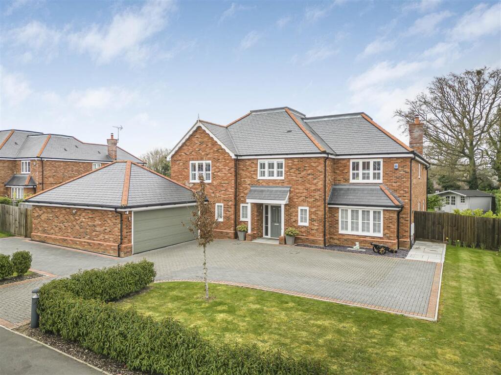 Main image of property: King Edward Mews, Newport