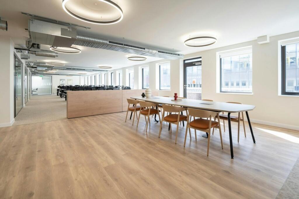 MC4343-5428-HR.jpg