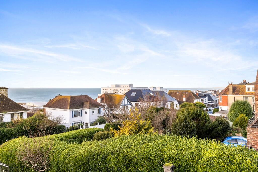 The Cliff, Brighton, BN2 photo 2
