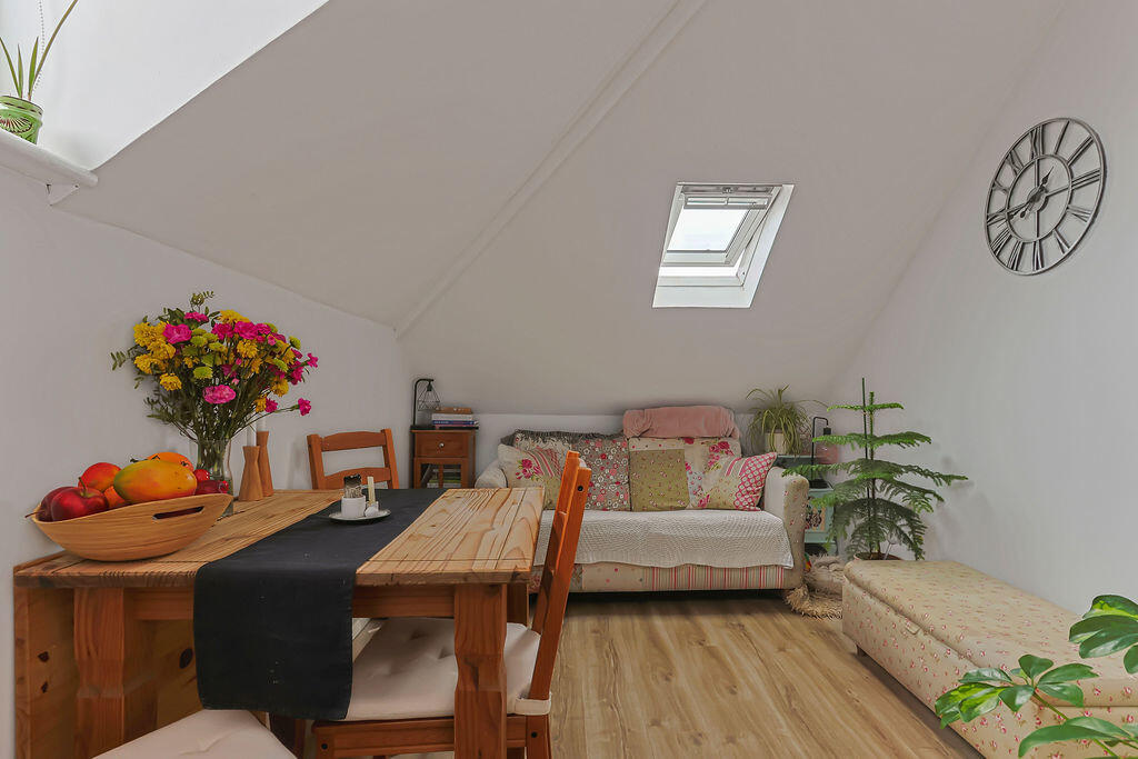 Hawkwood Road, Bournemouth photo 2