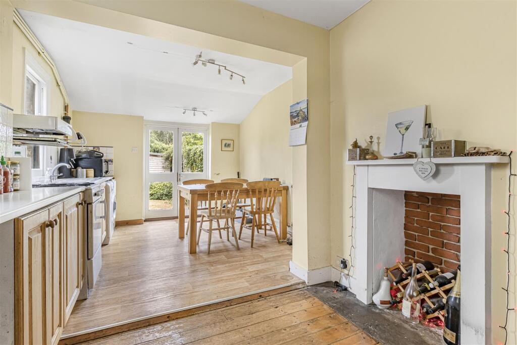 House in Cambridge, Petersfield - View 5