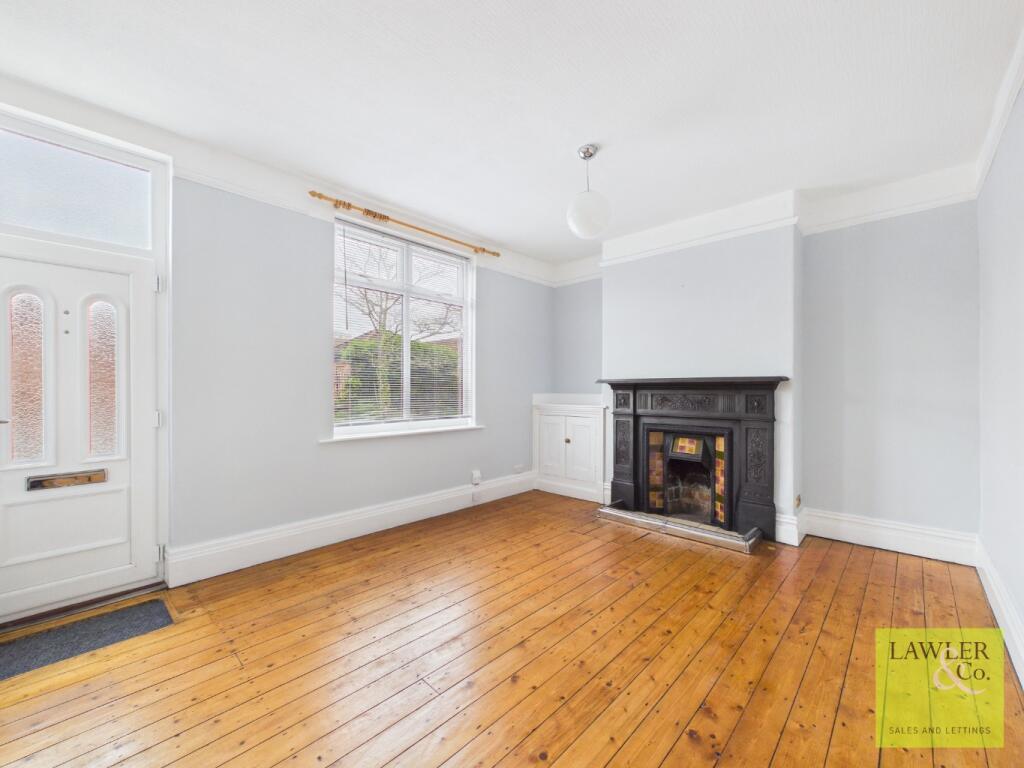 Hollins Lane, Marple, Stockport, Cheshire, SK6 6AW photo 3