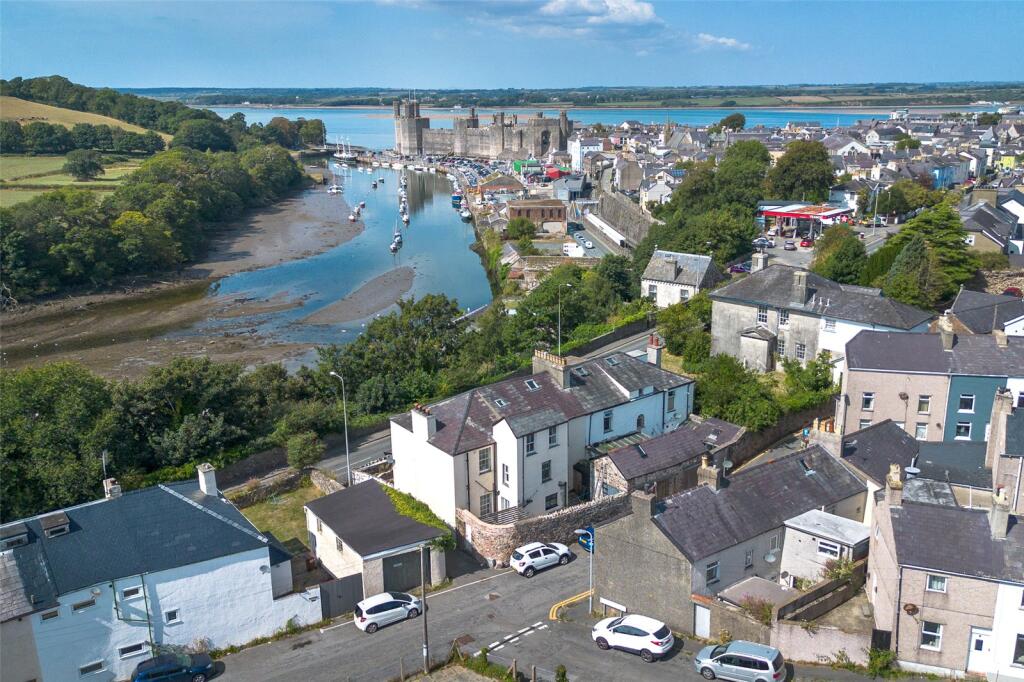 House in Llandudno, Caernarfon - View 3