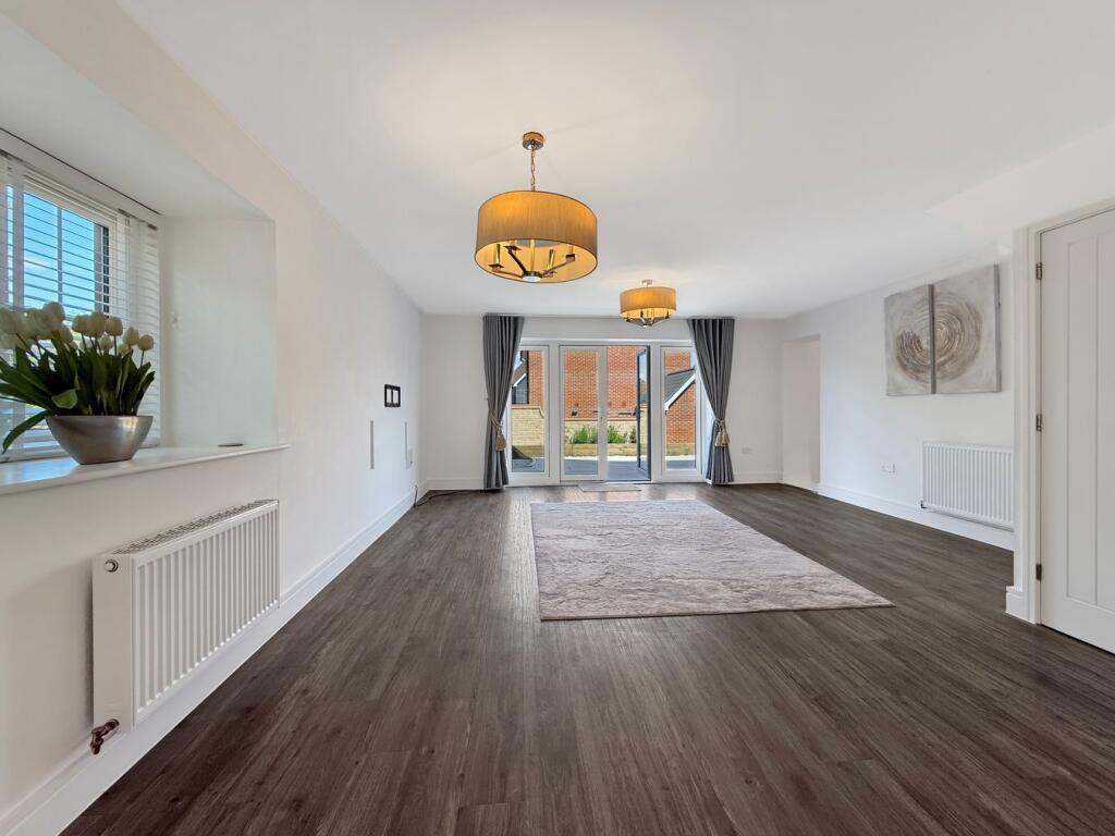 House in Braintree, Essex - View 5