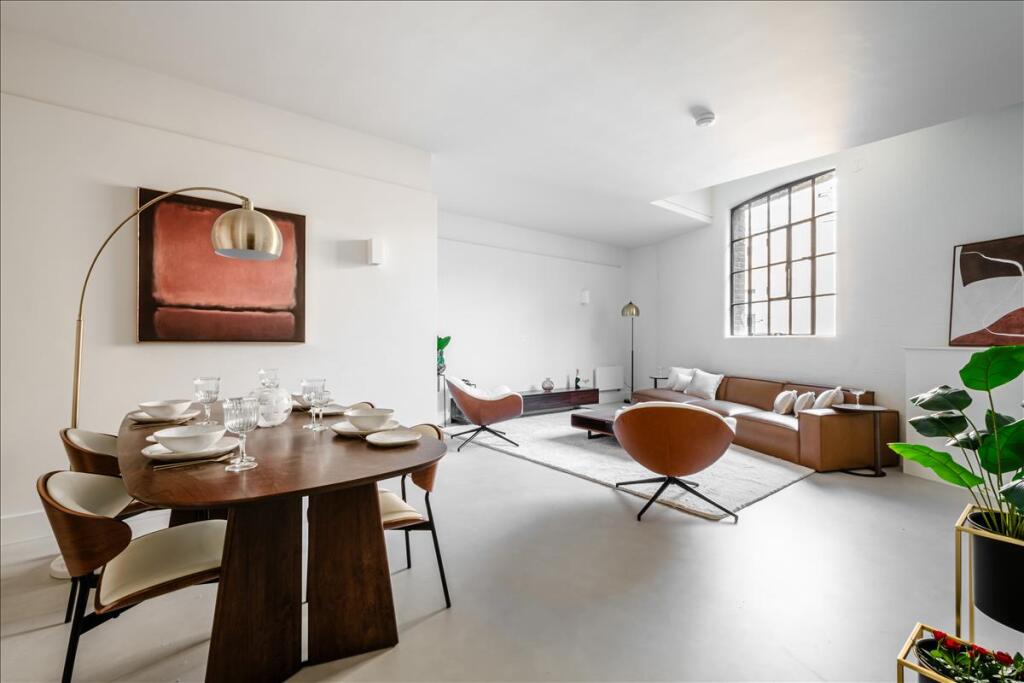 Apartment in London - View 3