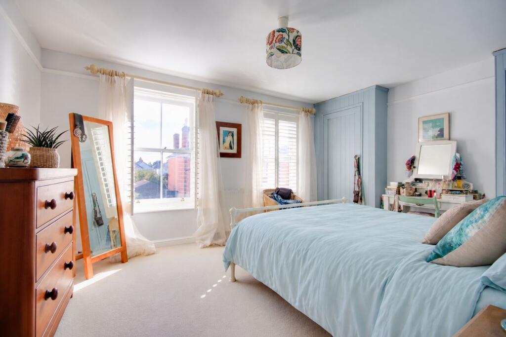 House in Lymington - More