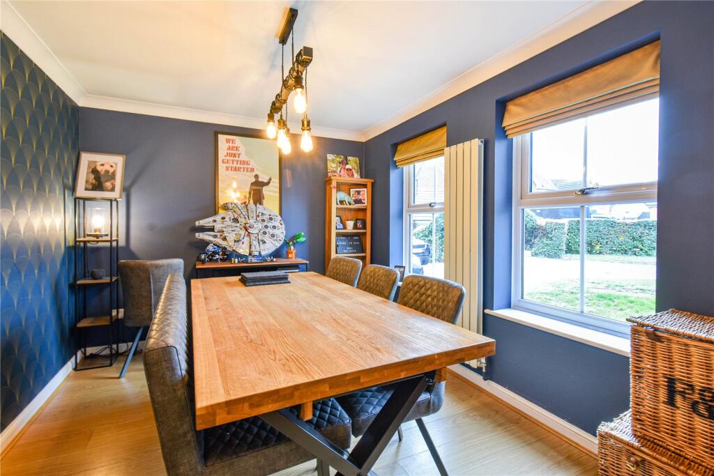 Ash Gate, Thatcham, Berkshire, RG18 photo 2