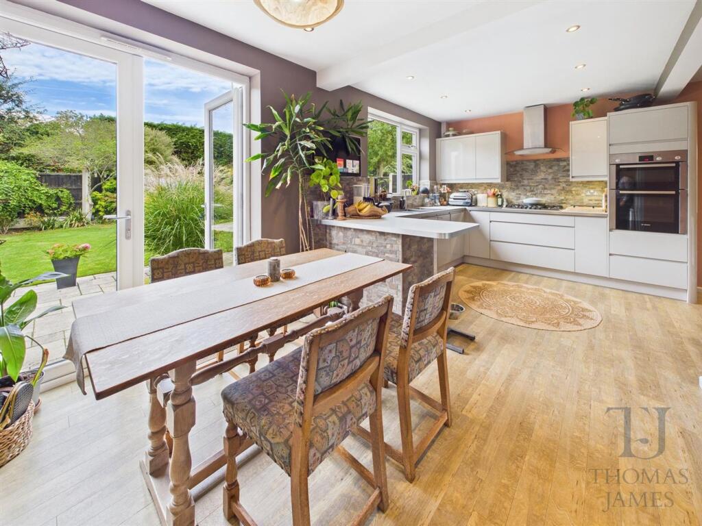 House in Nottingham, Ruddington - View 2
