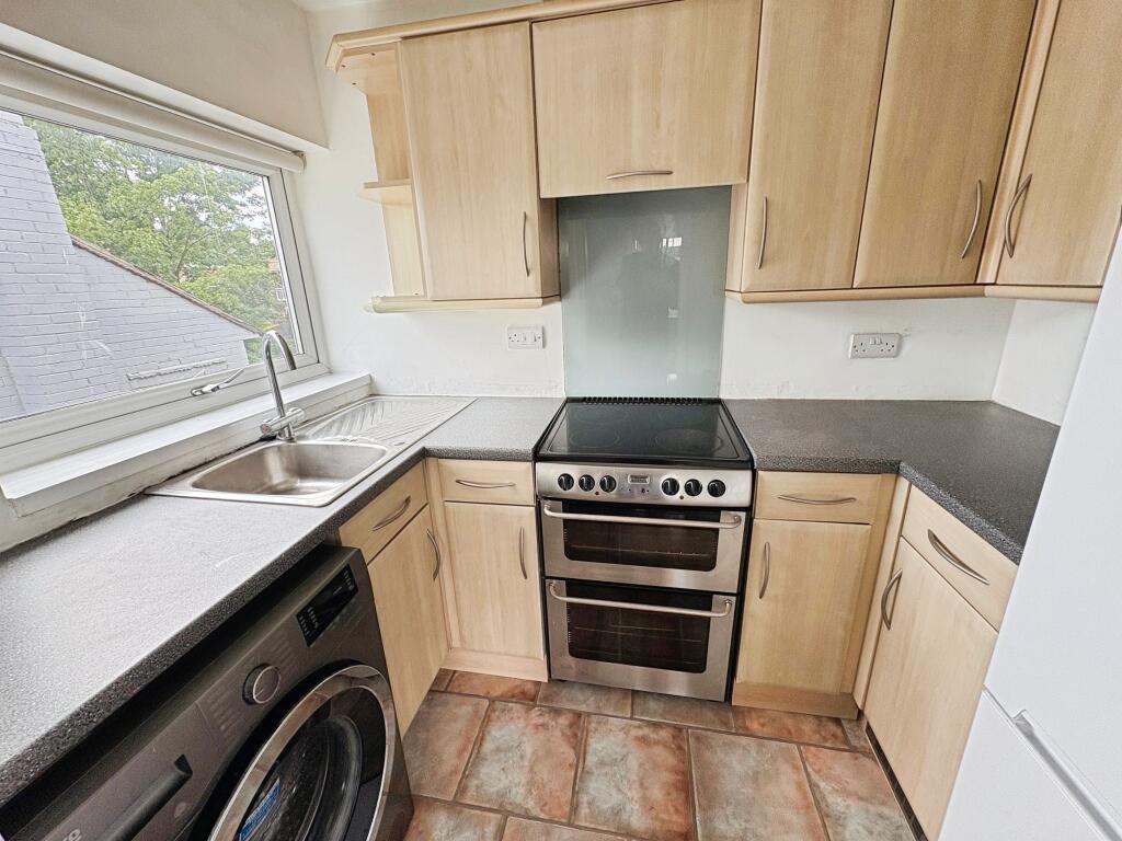 Handsworth Road, Sheffield, S9 photo 4