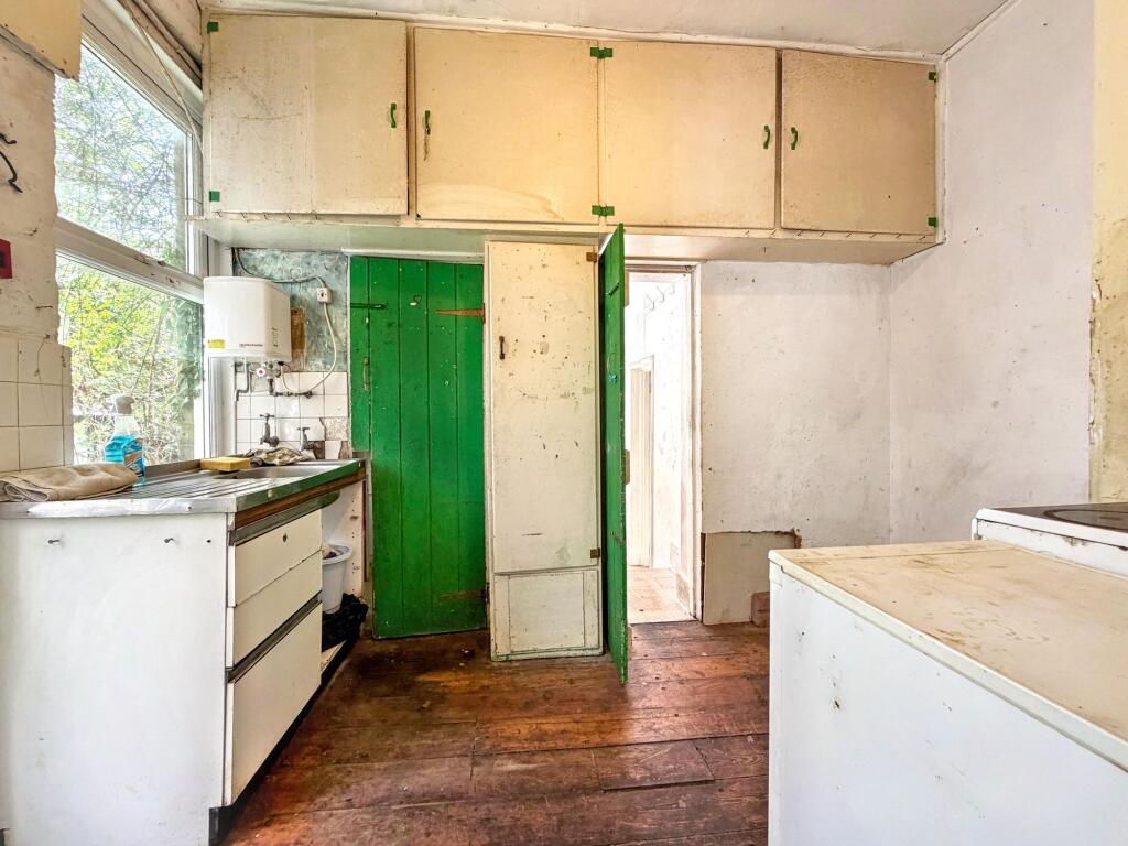 House in Exeter - View 5