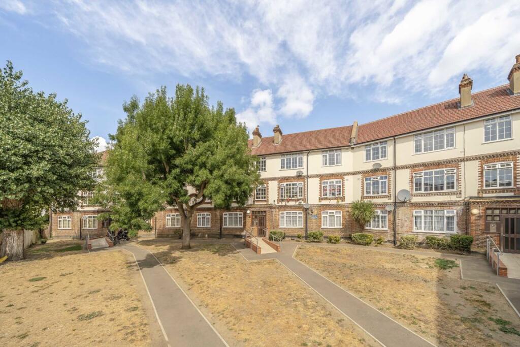 Main image of property: Woodley Close, London