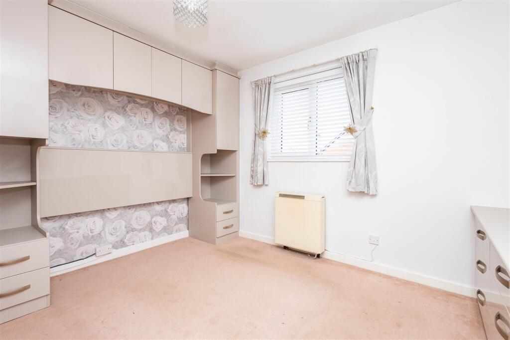 Apartment in Preston - View 4
