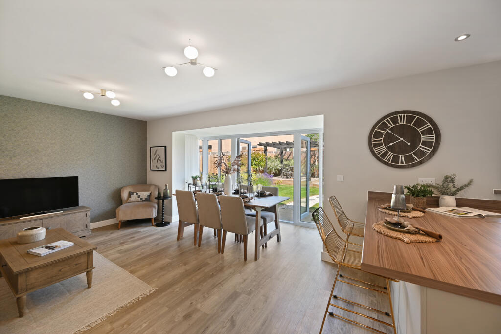 The Crescent, Ketton, Stamford photo 3