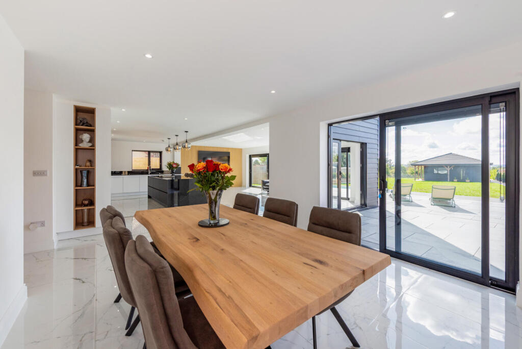 House in Portsmouth - View 4