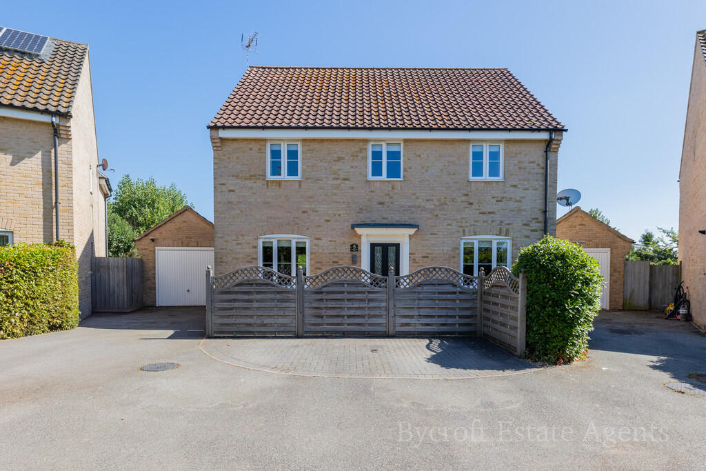 Main image of property: Meadowsweet Road, Caister-on-sea