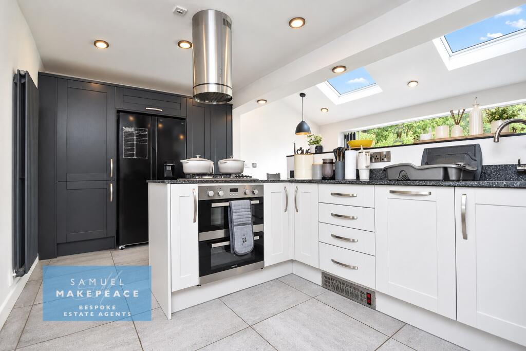 House in Stoke-on-Trent - View 4