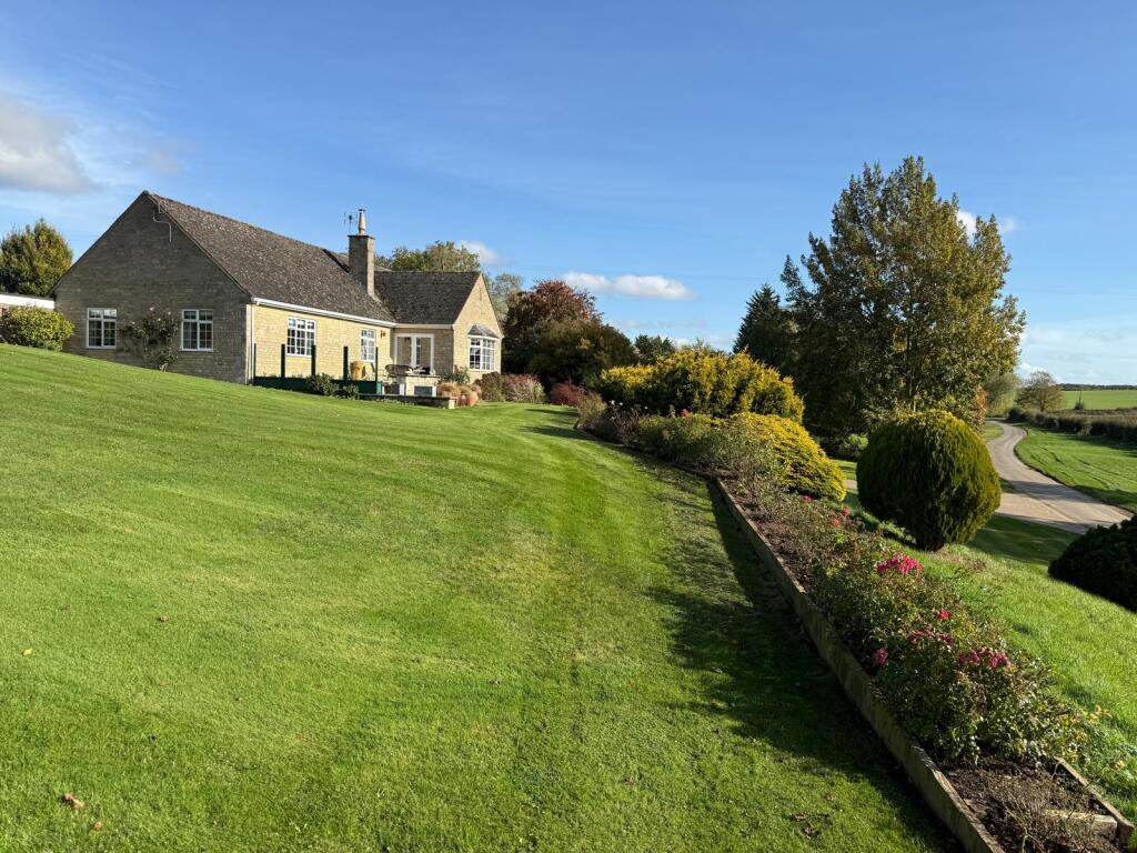 House in Peterborough - View 4