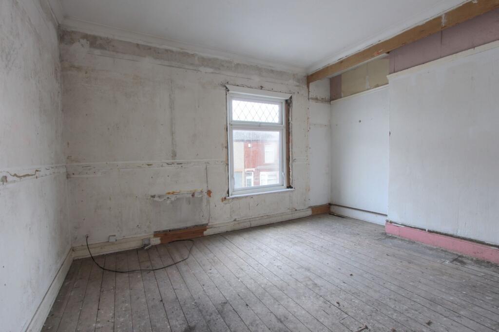 House in Stockton-on-Tees - More