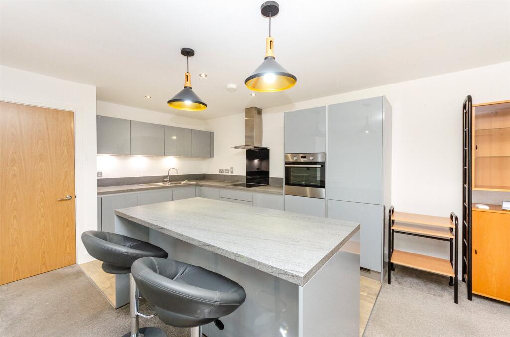 Penmaen Bod Elias, Old Colwyn, Colwyn Bay, Conwy, LL29 photo 4