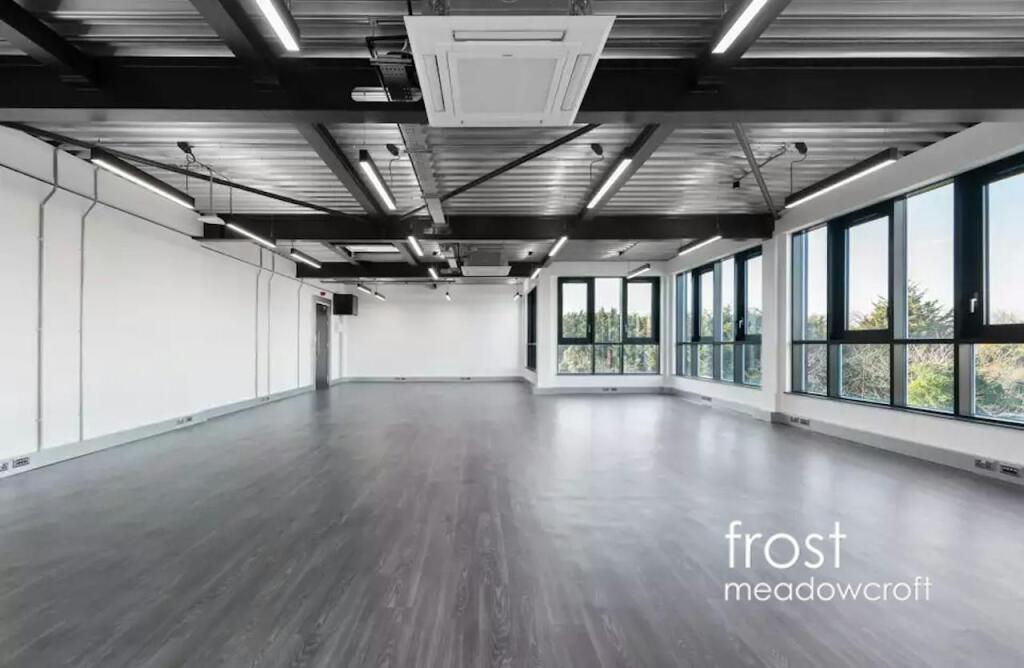 The Light Box Power Road Chiswick W4 office to let west London office pc218.jpg