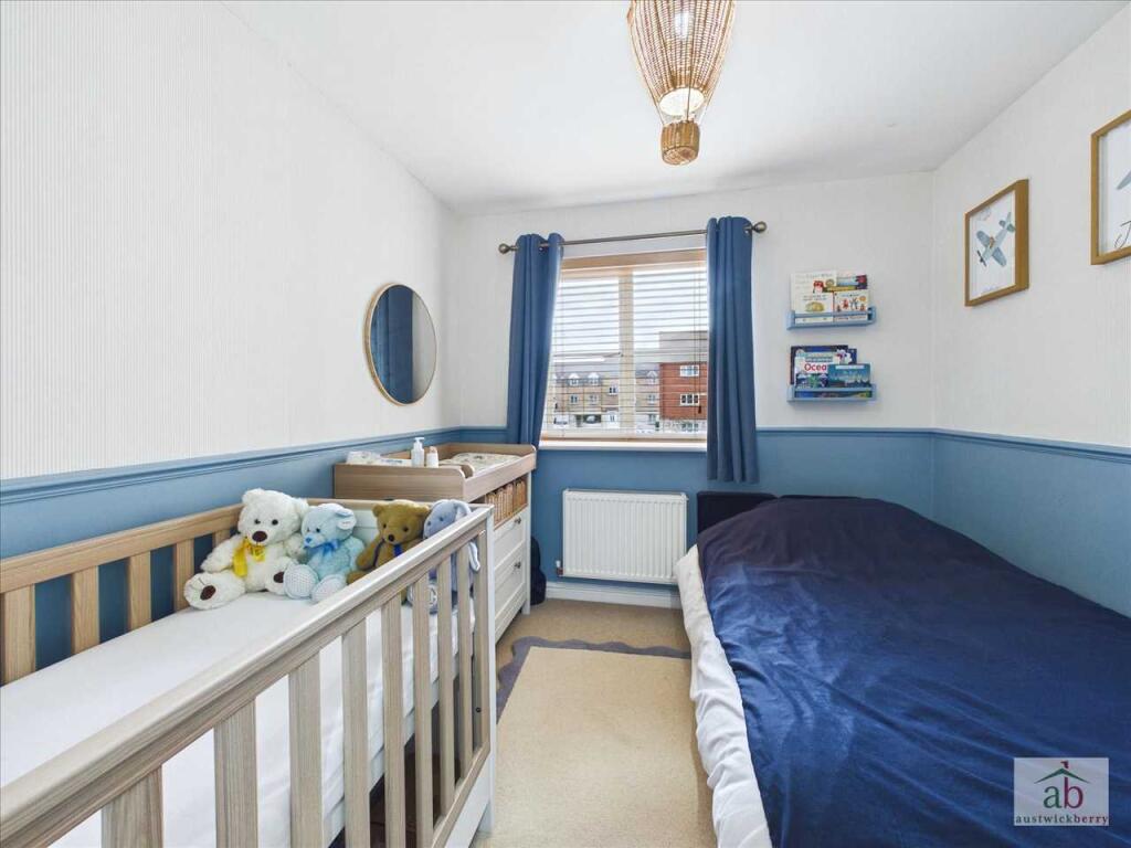 Apartment in Ipswich, Suffolk - More