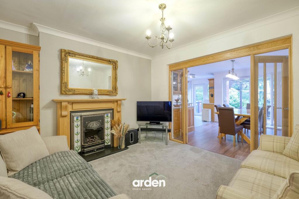 Meadowfield Road, Rubery, B45 photo 4