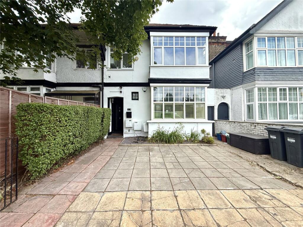 Main image of property: Ellesmere Road, London, W4