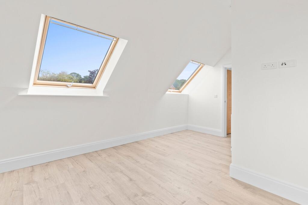 Old Nursery Place, Askett, HP27 - View 4