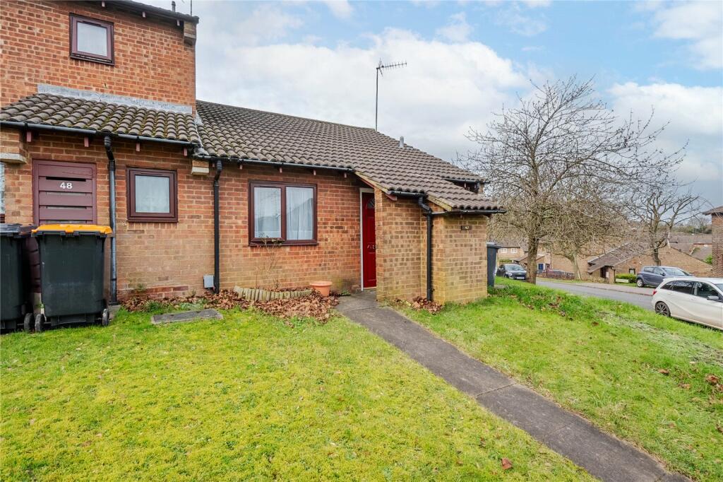 Main image of property: Spoondell, Dunstable, Bedfordshire, LU6