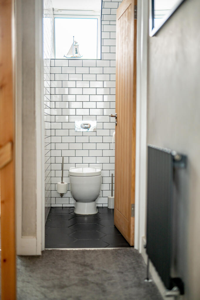 Apartment in Brighton - View 5