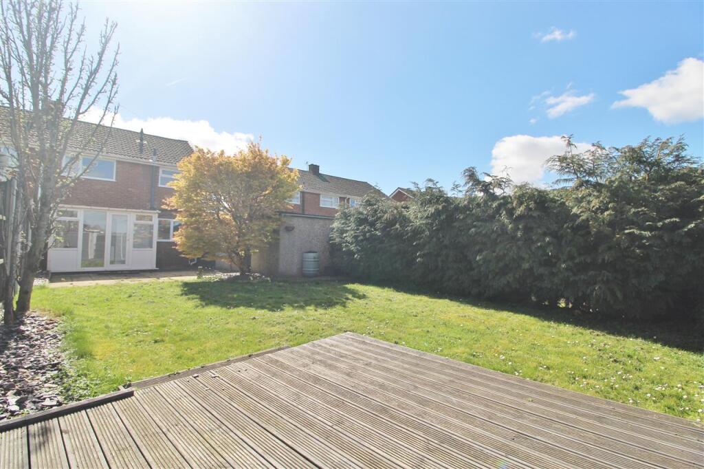 House in South Kesteven, Grantham - View 2