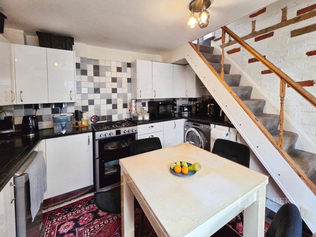 House in Southampton - View 3